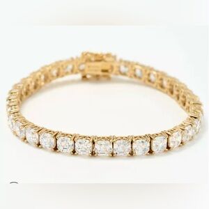 Elegant Gold and White Stone Bracelet